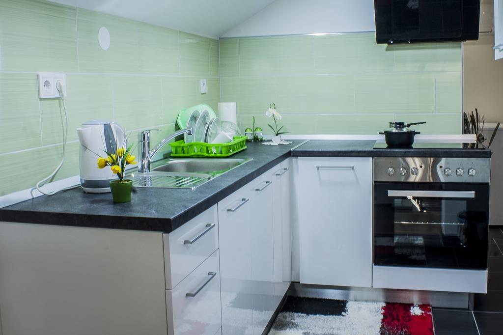 Apartmani Anna Sveti Martin Na Muri Eksteriør billede